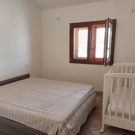 Alex Apartment 2 *